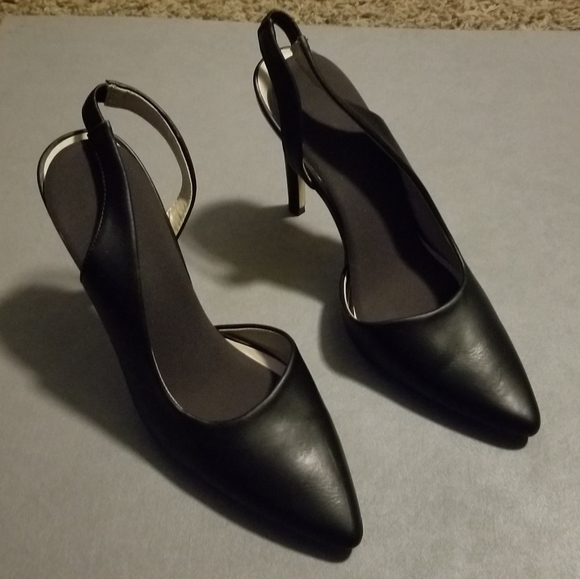 JustFab Ingriss heels - Picture 5 of 12